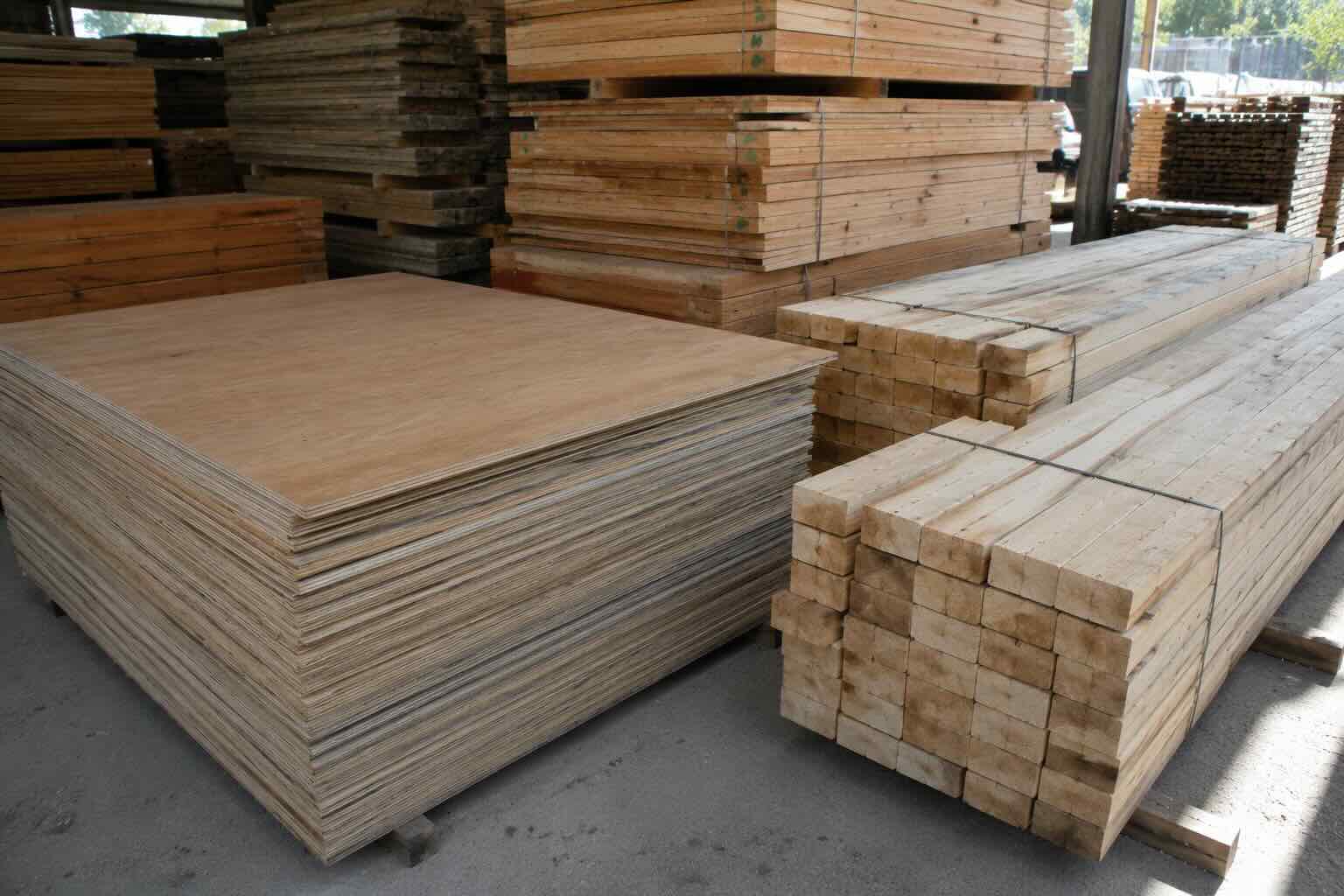 Programación de entregas de madera para obra